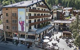 Hotel Bristol